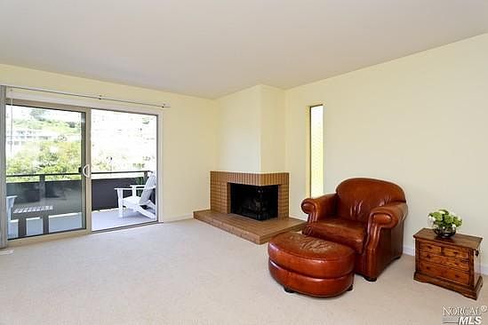 5th image of 50 Via Belardo Dr APT 14
