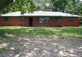 1st image of 920 Bremond St