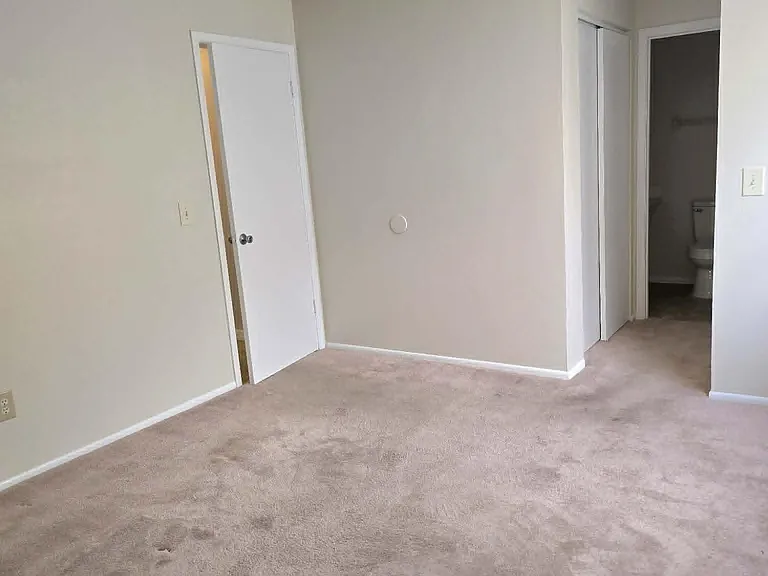1697 Parakeet Ct — Photo 10