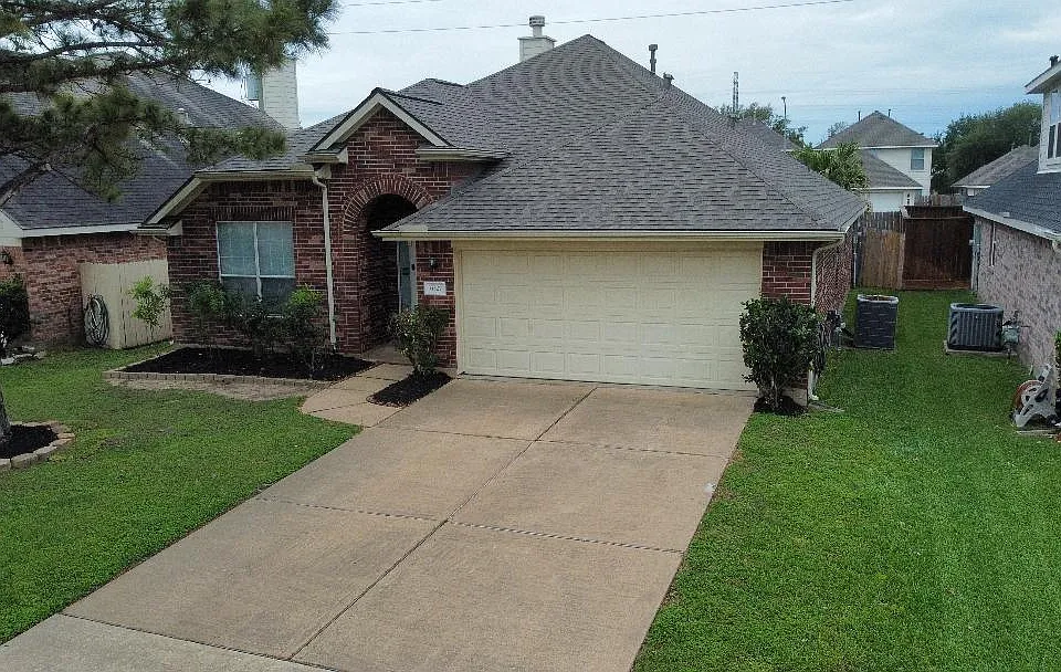 6327 Bonnie Chase Ln