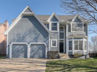 14450 W 121st Ter, Olathe, KS 66062