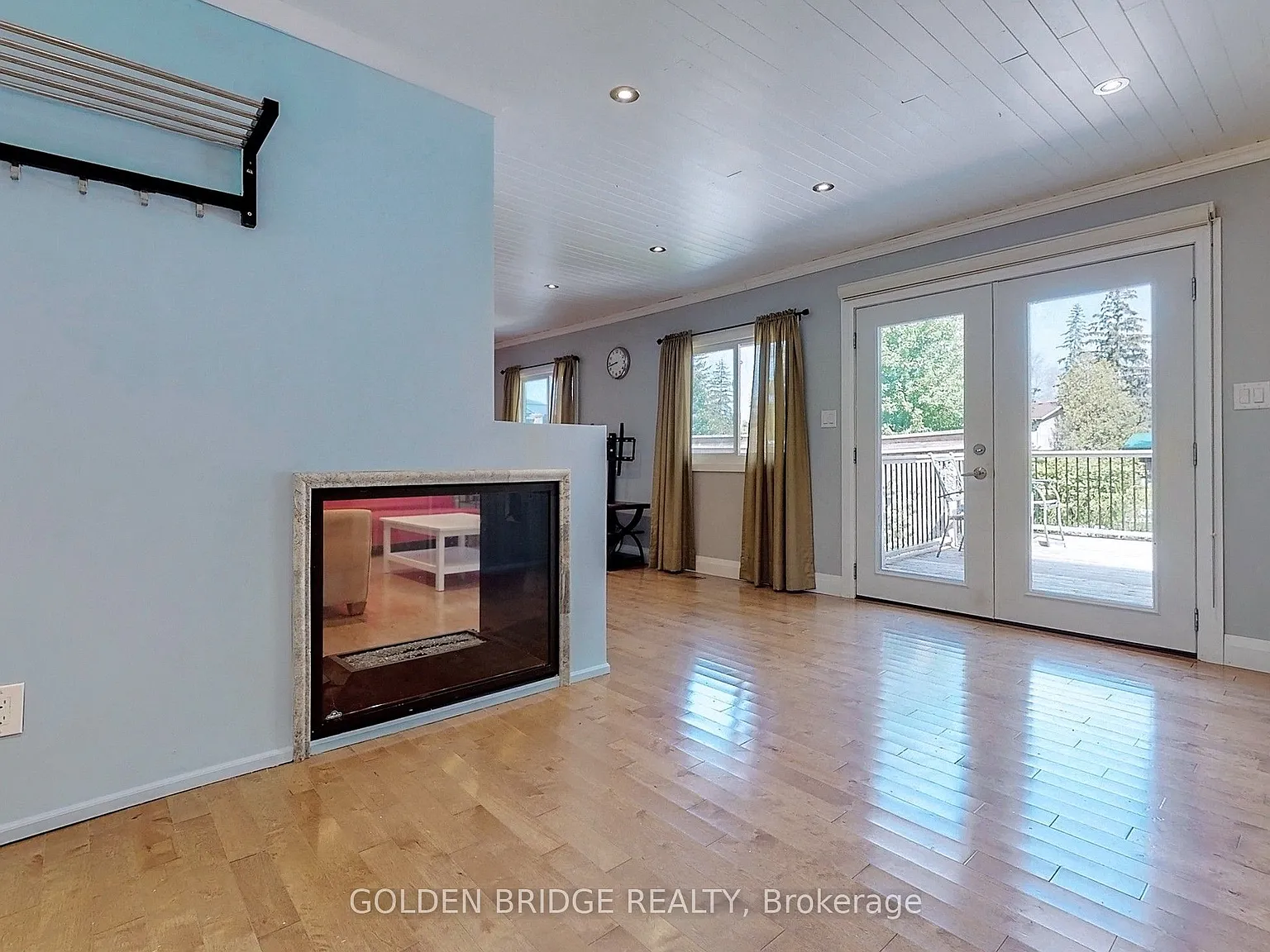 3 bed, $3,200 — Photo 3