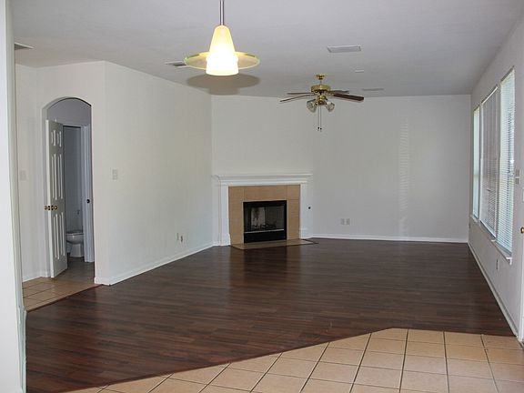 3rd image of 12824 Serafy Ct