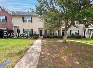 8648 Thomas Ln, Riverdale, GA 30274