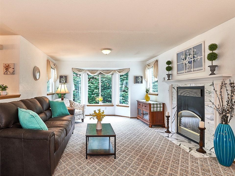 1st image of 20617 28th Avenue W #D4