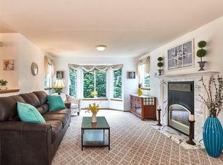 20617 28th Ave W APT D4, Lynnwood, WA