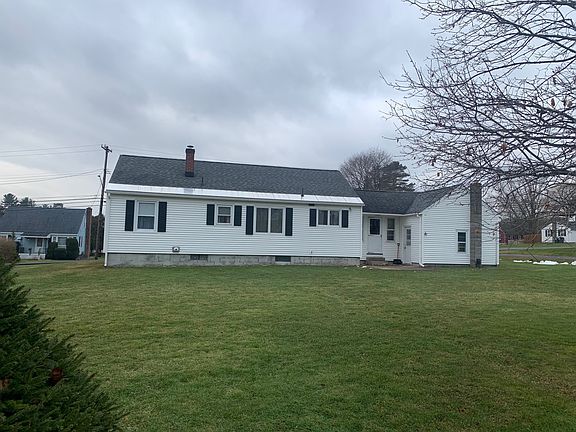 2nd image of 134 2nd Ave