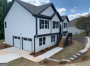 199 Arbor Gate Dr, Cornelia, GA 30531