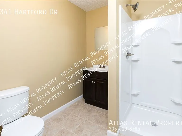 1341 Hartford Dr — Photo 16