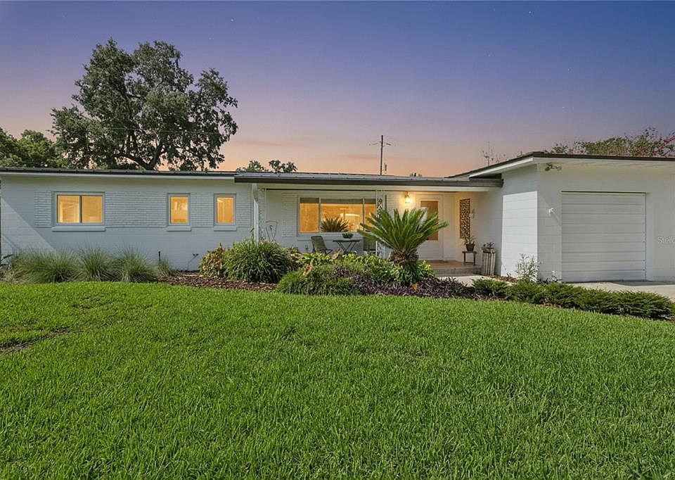 1st image of 1010 N PALM AVENUE