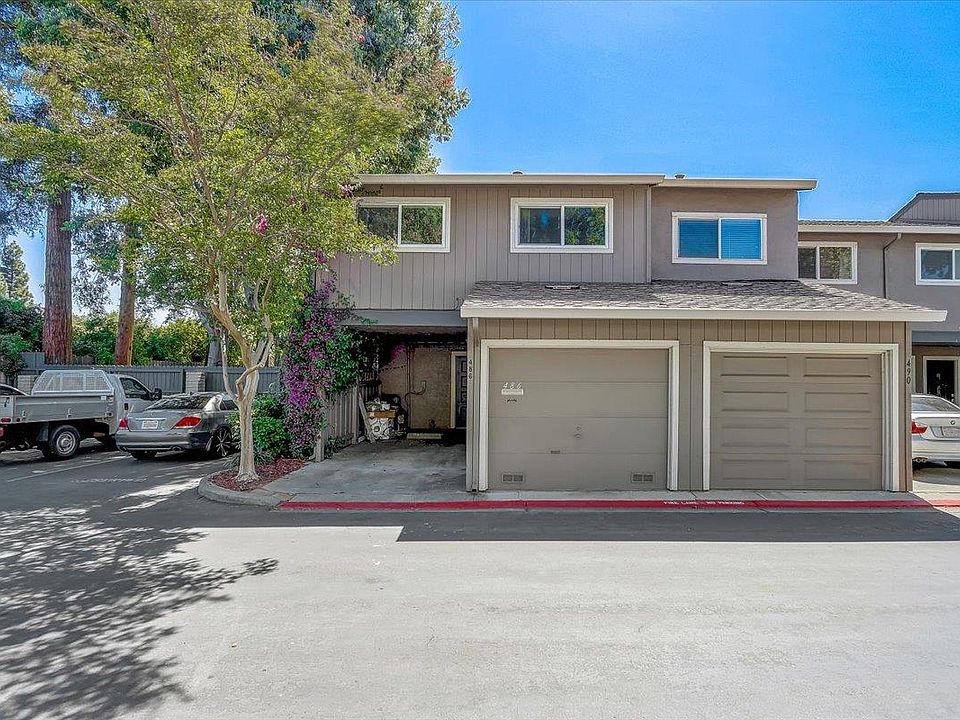 1st image of 486 Hollyberry Ct