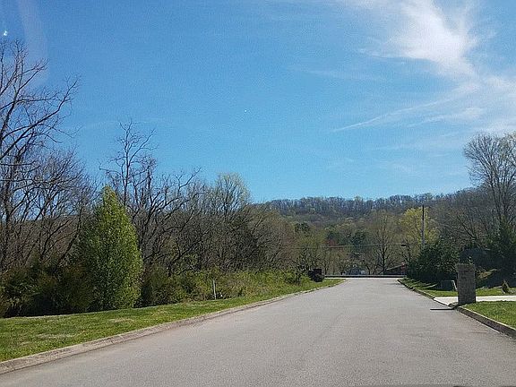 2nd image of 7000-7006 Hartwinn Ln