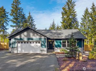 791 E Country Club Dr E, Union, WA