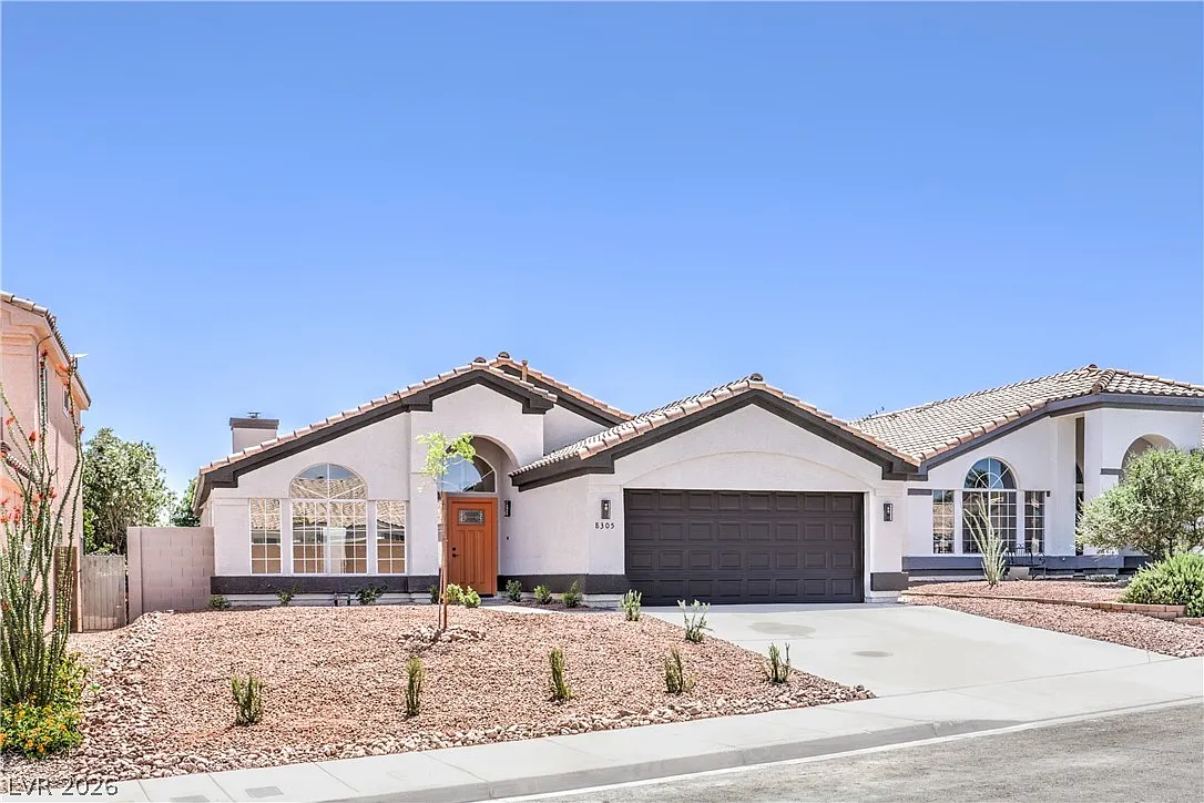 4 bed, 2.5 bath, 1970 sqft, $2,650 — Photo 1