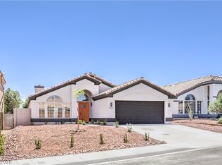 8305 Windrush Ave, Las Vegas, NV 89117