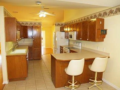 2nd image of 220 Anna Maria Way NE