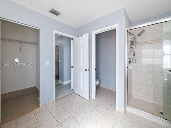5th image of 1852 SW 156th Ave