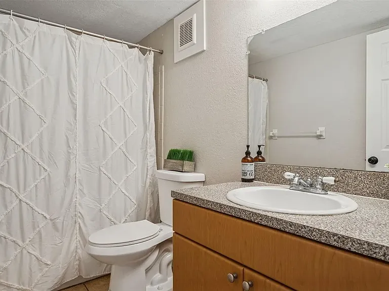 14421 Americana Cir #204 — Photo 17