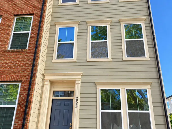 252 Hemingway Dr, Gaithersburg, MD 20878