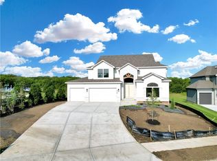3128 SW Summit View Trl, Lees Summit, MO 64082