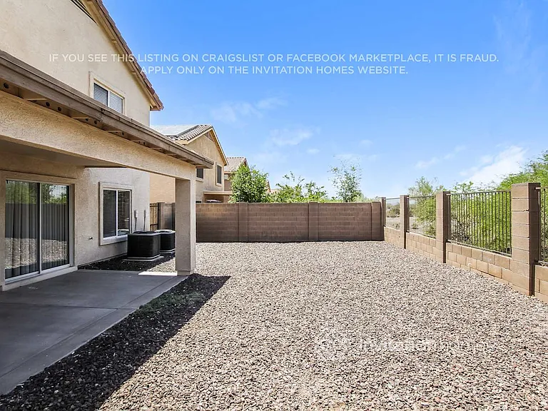 186 N 224th Ln — Photo 16