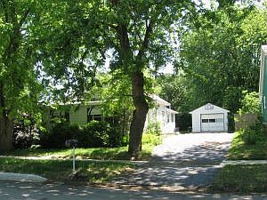 1st image of 1005 Lincoln Ave