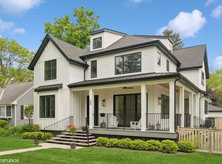 385 Rosewood Ave, Winnetka, IL 60093