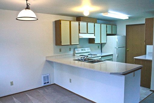 2nd image of 515 112th St SE Unit C1