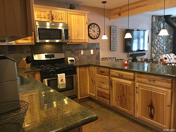 4th image of 2055 Lukins Way