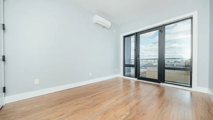 Rented by Nooklyn NYC LLC | media 77