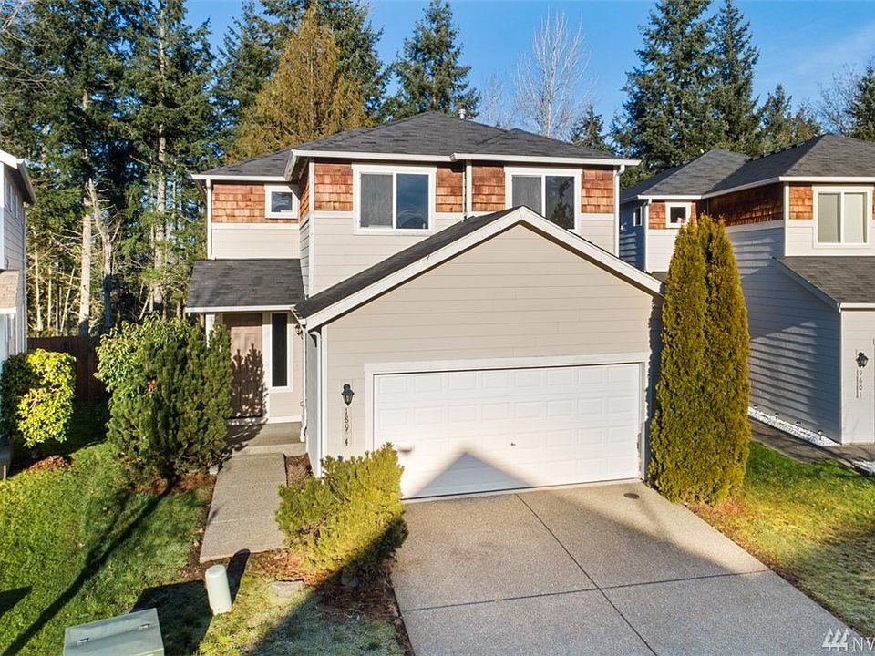 Welcome this this large home in Steriling Ridge!