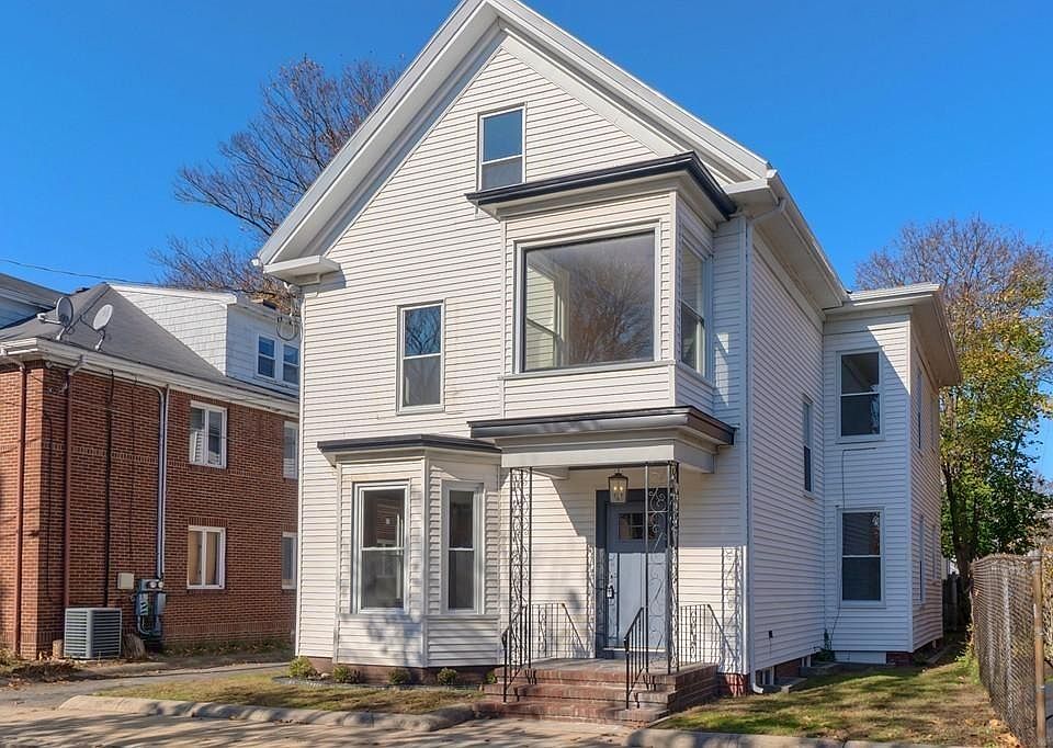 1st image of 40 Nahant Pl #1