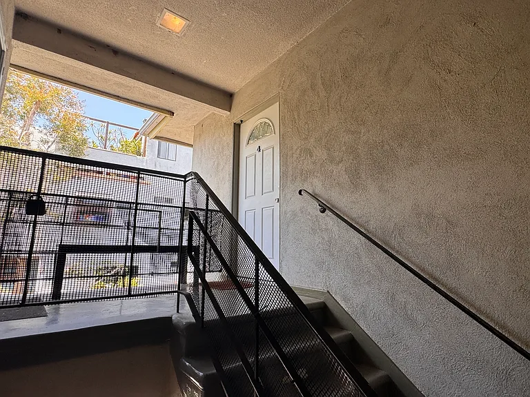 834 Grant St #4 — Photo 27