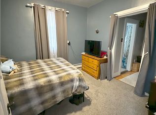 184 Ash St, Waltham, MA 02453