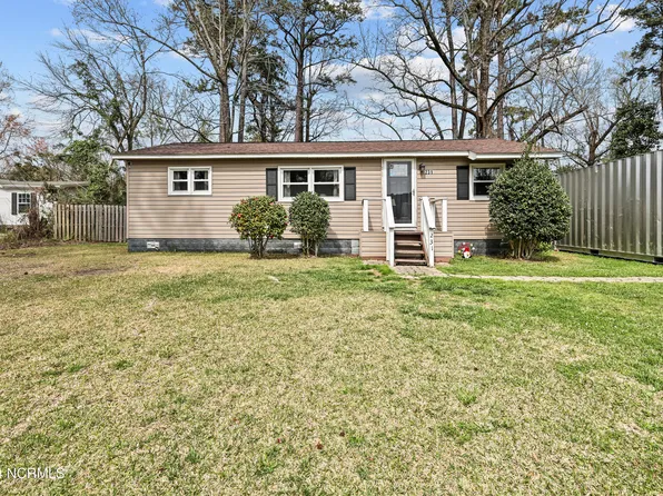 231 Barbara Avenue, Midway Park, NC 28544