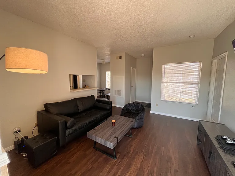 12166 Metric Blvd #370 — Photo 12