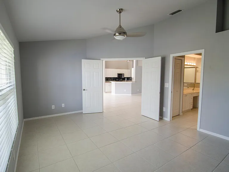 5205 Birmingham Dr #202 — Photo 23