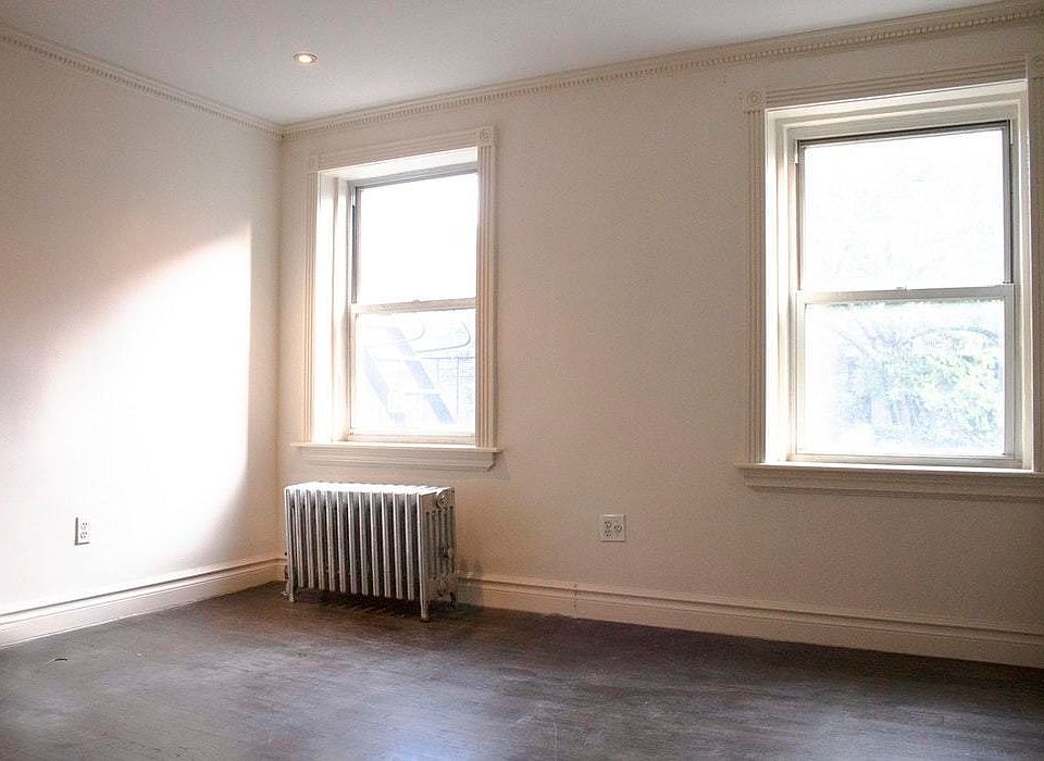 1st image of 248 E 32nd St #4BA