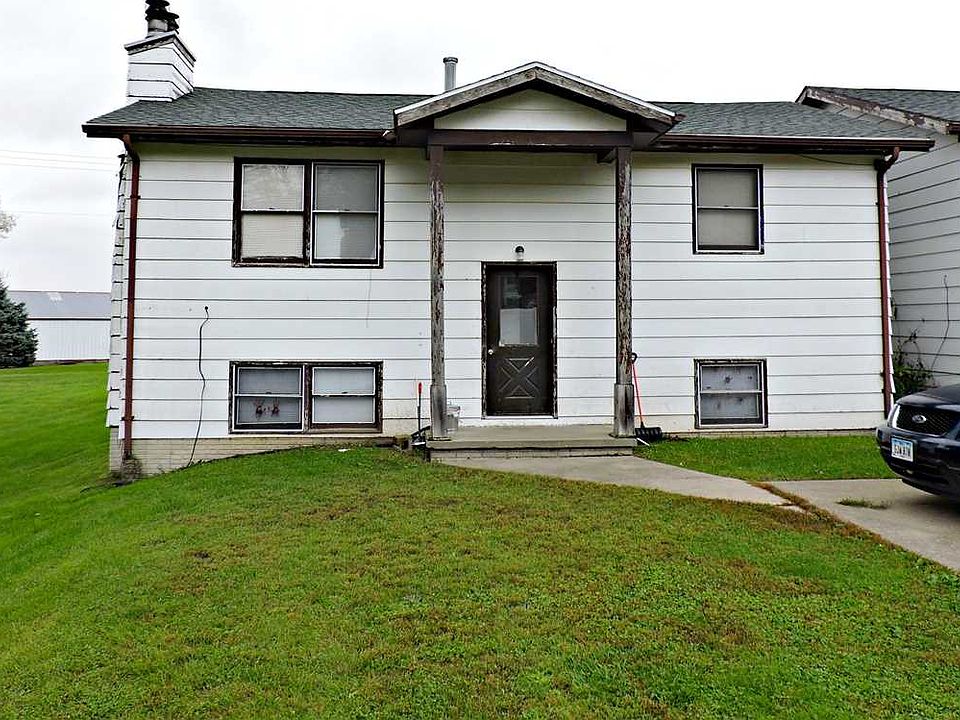 Building Photo 3