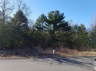 20 Santom St, Auburn, MA 01501