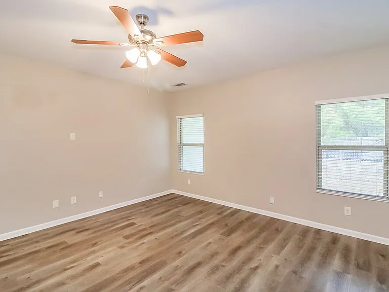 3482 Sandstone Trl SE — Photo 5