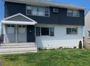 663 9th St FLOOR 1, Secaucus, NJ 07094