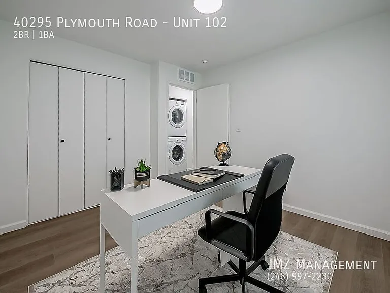 40295 Plymouth Rd #102 — Photo 17