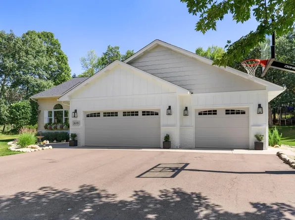 2670 E Rum River Dr S, Cambridge, MN 55008