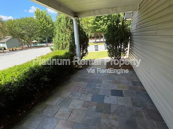 4th image of 465 Parc River Blvd