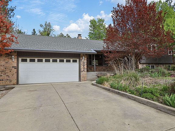 4th image of 1304 W Cliffwood Ct