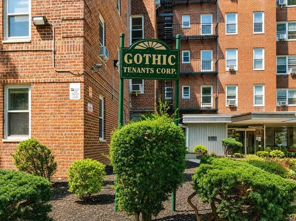 84-50 169th Street #315, Jamaica, NY 11432