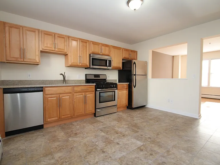 West Ave Apts LLC — Photo 20