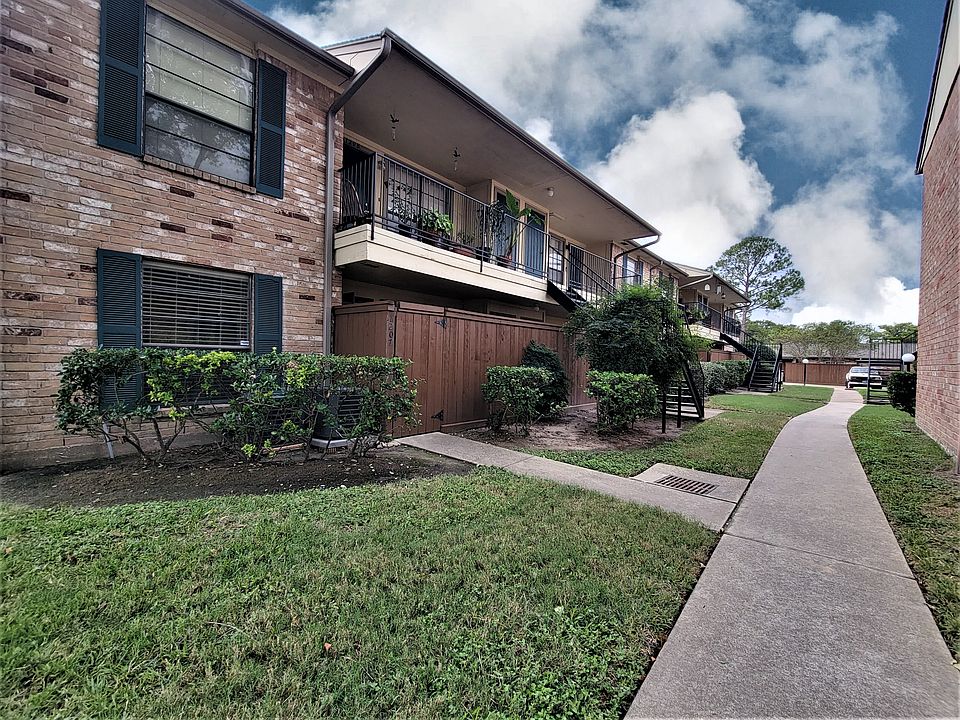 exterior_11182022