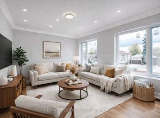 656 Sheppard Ave W, Toronto, ON M3H2S5